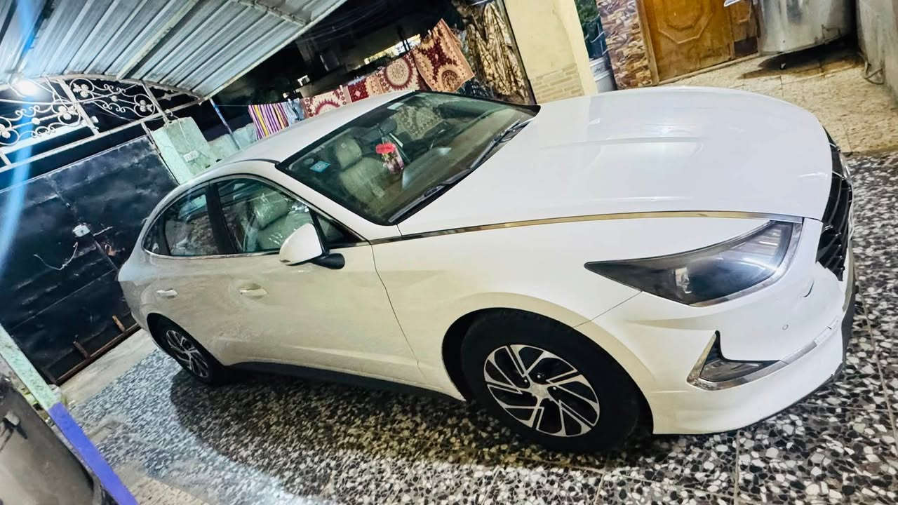 سوناته 2023 
رقم كربلاء باسمي
كفاله عامه سونار مرفق مع المنشور
بيها فقط طعجه موضحه في سونار
سياره هايبرد وبانزين
بصمه 
قطعتين تبريد 
صندوك ذكي
ويل كروم 
داخل عسلي
السعر147
***********
