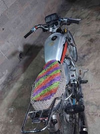 سلام وعليكم مطور تايكر 4كير لاصرف ولابخار مديل 2020 سعر 325 رقم 077050...