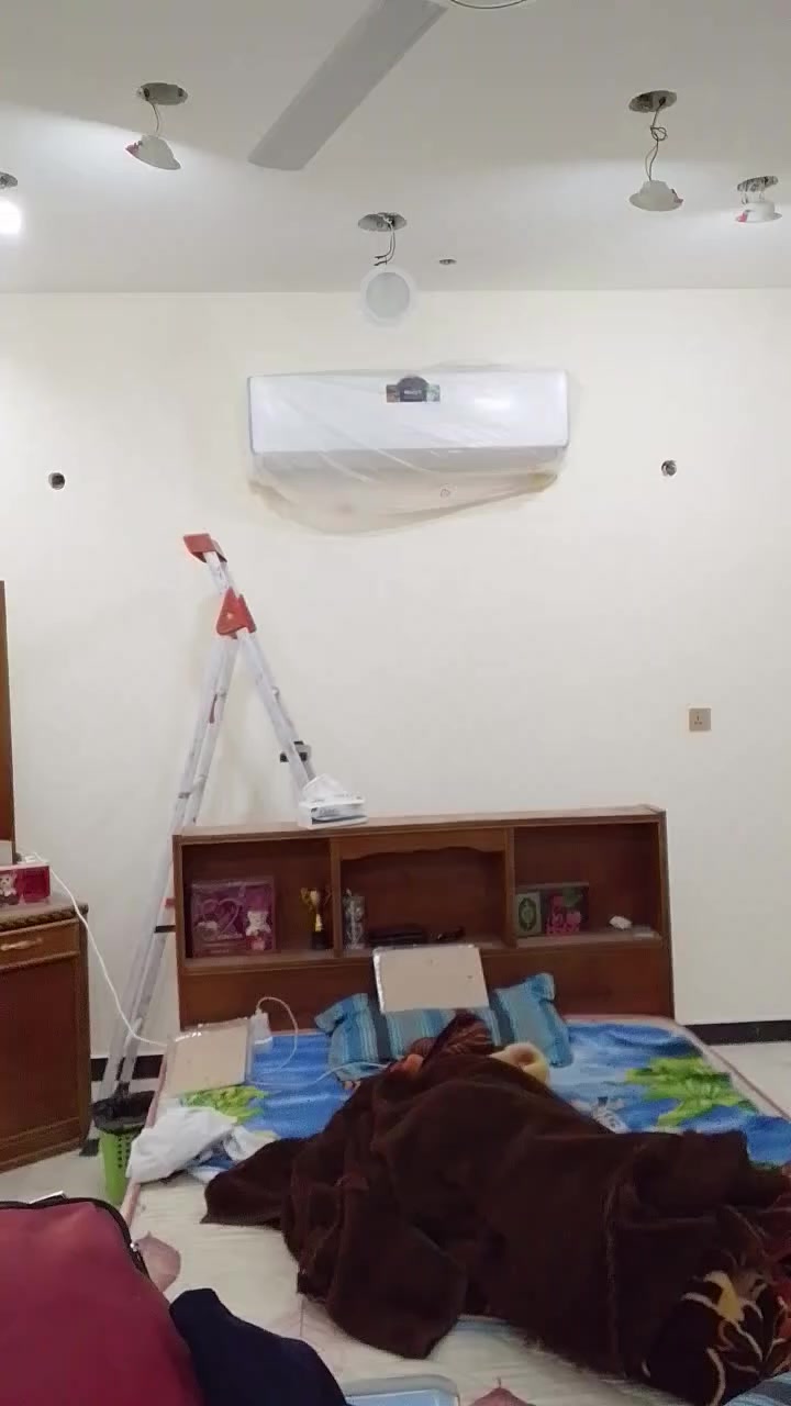 السلام عليكم اني فني تبريد السبالت فتح النصب وشد هذا رقمي يتصل ***********ابو عمار
