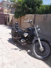 مرخصت الكروب  عدي هوندا ستيد 400 مدفوع كمركها بيها شويه نواقص وعليه اد...