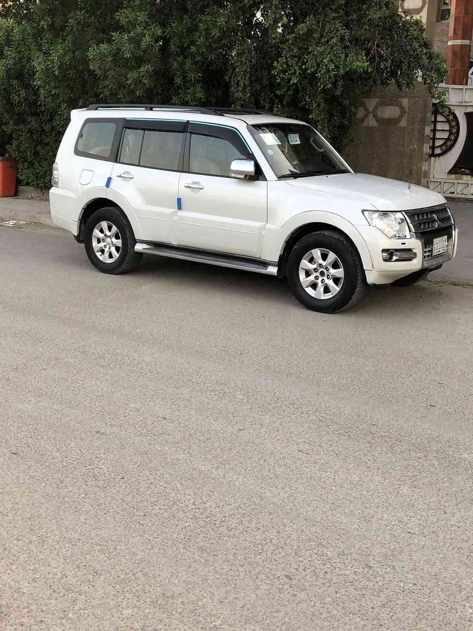 سلام عليكم باجيرو حبتور مواصفات الحبتور معروفه مديل10 فتحه وتحكم ستيرن حساسات خلفيه سياه بيهه جاملغ صبغ وبنيد مبدل سونار مرفق بل منشور رقم بغداد السعر 142 وبيهة مجال مكان بغداد الشعلة التصال ***********
