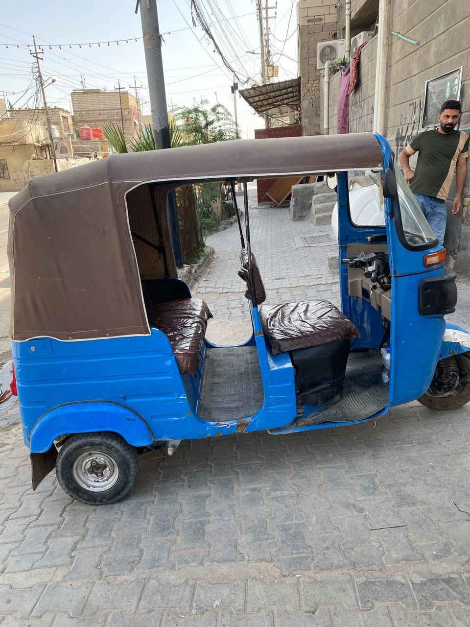 سلام عليكم تكتك باجاج مديل عشرين20 اوراق الون ازرق مكينه مكفوله البدي شوف العين التكتك ماتصرف عليه ربع كبل تطلع تشتغل بيه ولرزاق الله محتاج وريد ابيع الاتصال ع وانه خادم ‏‪***********‬‏ ابو علاء
