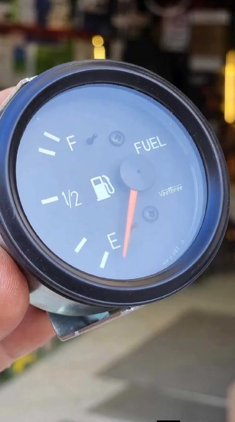 كيج بانزين عام لجميع السيارات
السعر 15


**إذا كنت صاحب هذا الإعلان وتريد حذفه لأي سبب، رجاءا أرسل رسالة إلى الدعم الفني**