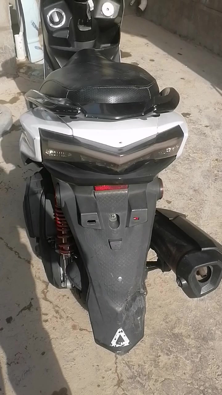 للبيع درجة سكنس شمعة يابني استان حساس قبع نفخ درجةنص نكرة الصبح المحرك خير من الله لاتقيص ولاتبخير المكان ابو غريب  الاستفسار ادخل خاص


**إذا كنت صاحب هذا الإعلان وتريد حذفه لأي سبب، رجاءا أرسل رسالة إلى الدعم الفني**