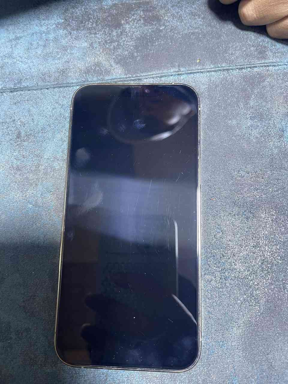 السلام عليكم
ايفون 12 برو ماكس للبيع ذاكره 256 بطاريه 79 بي ضربه بشاشه 
بغداد مدينة الصدر 
*********** 
400 وبي مجال
