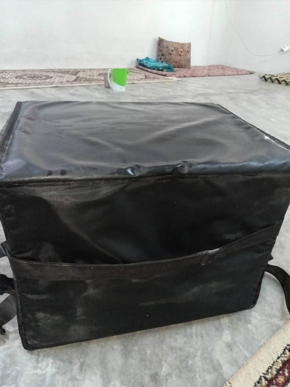 صندوق دليفري نضيف بس سبوعين شتقلت بي سعره15بي مجال حك الجيه


**إذا كنت صاحب هذا الإعلان وتريد حذفه لأي سبب، رجاءا أرسل رسالة إلى الدعم الفني**