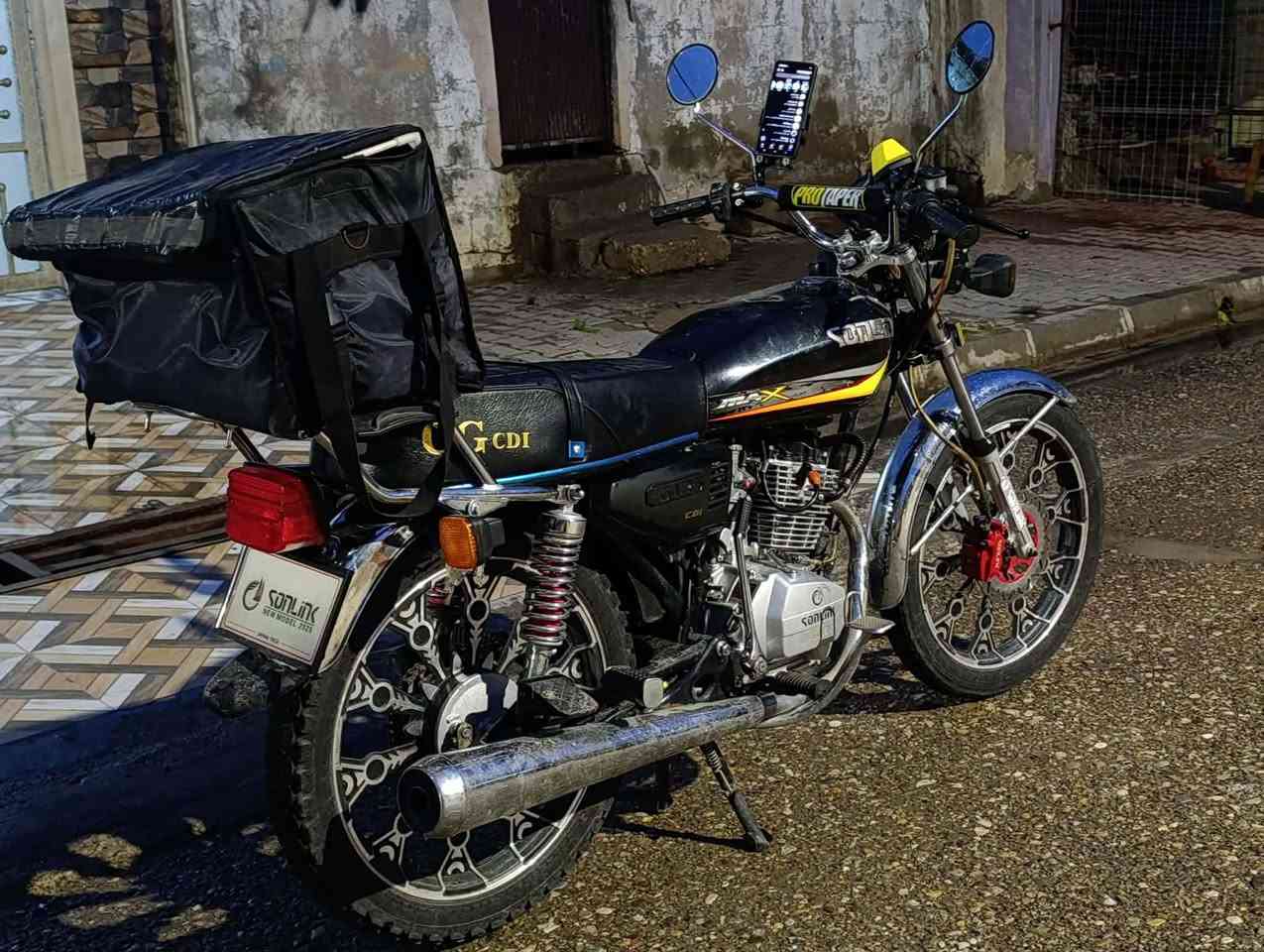 السلام عليكم  🌹   متاح دراجه 🏍سونك  2023 لون اسود 5 كير دراجه لوك بعده كير محرك وشلعه فولل
محرك صبانه مامطخوخ تايرات جدد مكاني كركوك السعره خاص ❤️🌹🏍


**إذا كنت صاحب هذا الإعلان وتريد حذفه لأي سبب، رجاءا أرسل رسالة إلى الدعم الفني**