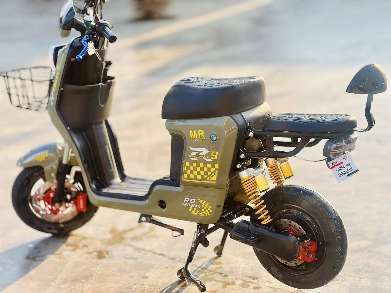 للــبــيـع دراجــة شــحــن هيه و الصاعد بيها

#R9
#موديل_2025 

#يرجـع_عـالـبـگ_لايـت_عـالـي_نـاصـي

#اشـايـر_و_دبـل_اشـارة_لـدات

#سـرعـة_109_اربـعـة_گـيـر

#الــسسـعــرر_450_وبـي_مـجـال

مكاني بيجي قرية المزرعة 

***********
