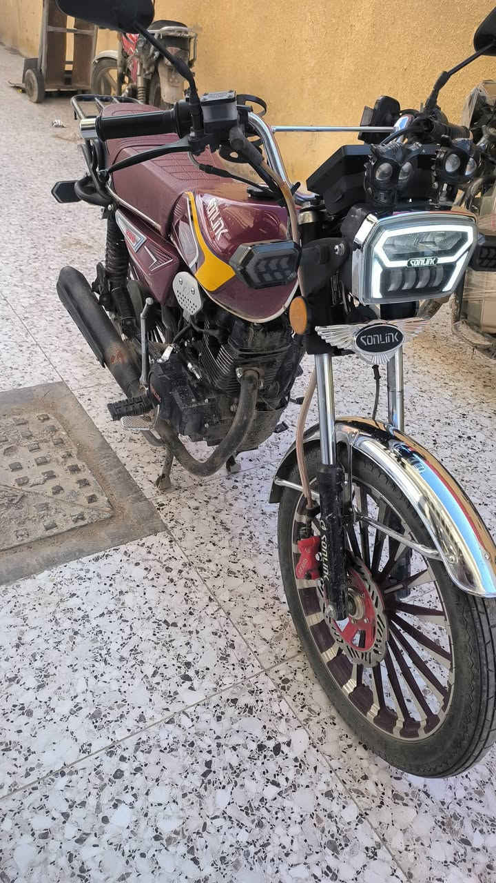 سيفان 25 محرك ضاغط وزنجيل المرغوب السعر 800 وبي مجال *********** المكان تكريت
