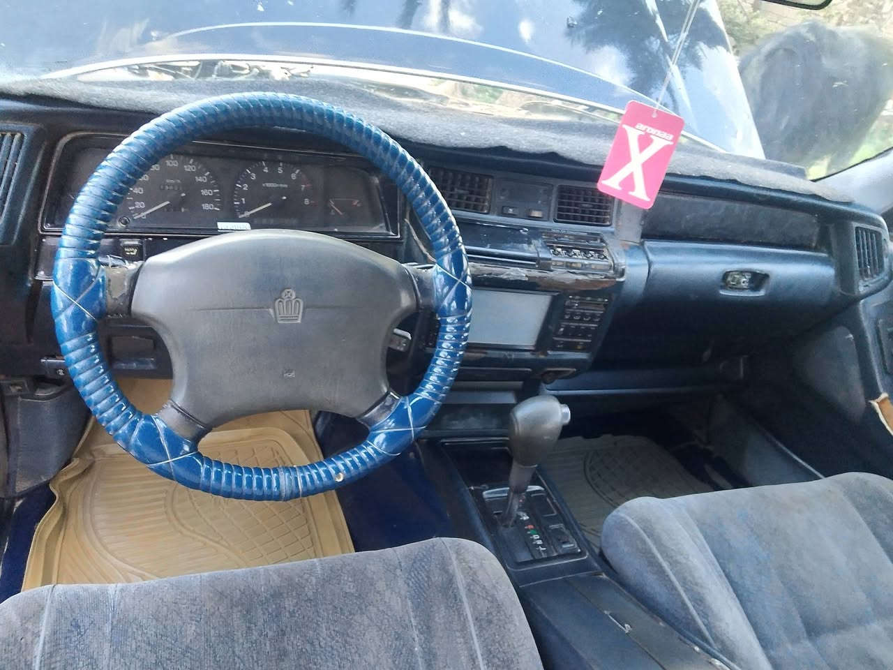 السلام عليكم أرنب للبيع مديل 93ضربته جاملق خلفي مكانه ذي قار استفسار أكثر ***********
