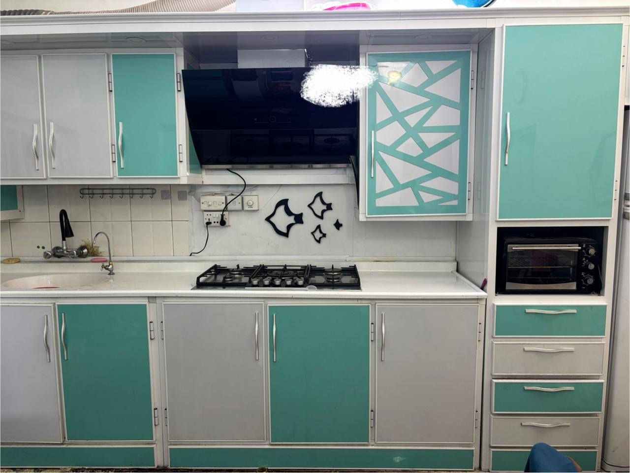 كاونتر المنيوم للبيع نضيف جدا مكانه بغداد/ القادسيه 
3،متر و25سم  بدون الطباخ والمرشحه 
للاستفسار الاتصال علرقم ***********📞
