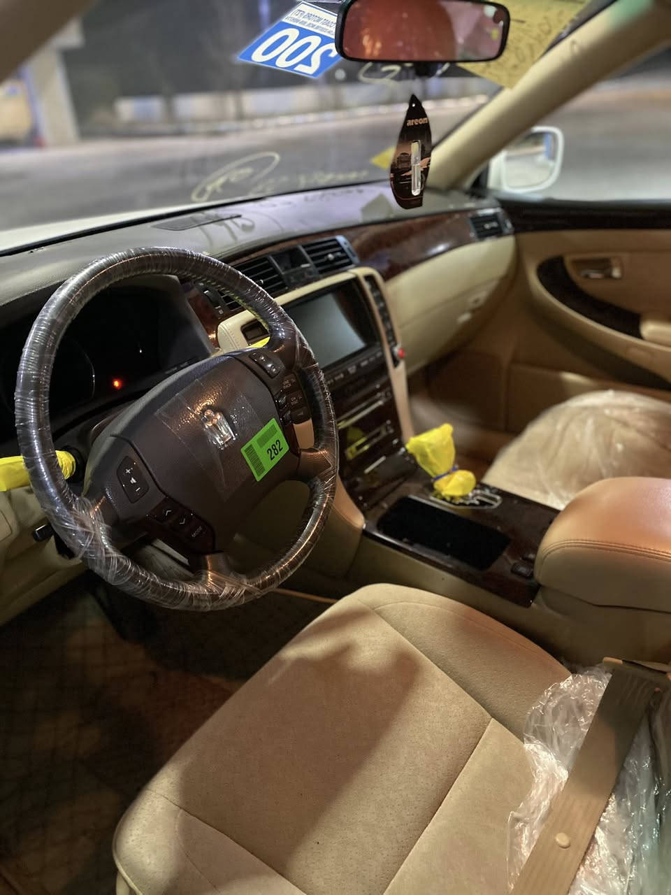 شاهینەساق ساق ٢٠٠٧  ساج مەلەکی ١٨٠ بچوک بەگەورە شتی نمونەوتایبەت ١٥٣ کم ڕۆشتوە بێ چاڵ بي شوخت یەک پارچەی بۆیاخەبەشەرتی ٢٠ سۆنەر کامل مەسروف سەنتیک مەسروفت تیادۆزیەوە  ٢ گەڵاببڕە ٣ دوگمە پەردە کامیرە مشتی لکسزە. سکوانی وەک ئاووایە چوارتایەو ویلی نەوتی لۆکی لەژێرە   ناودەری لۆکەسەیارەکە نمونەیەلەجوانی 
ڕەحمەتت لیبی موشتەری نیت لەفون مەکە لەگەڵ ڕيزم 
***********
کەلار
ادمین
