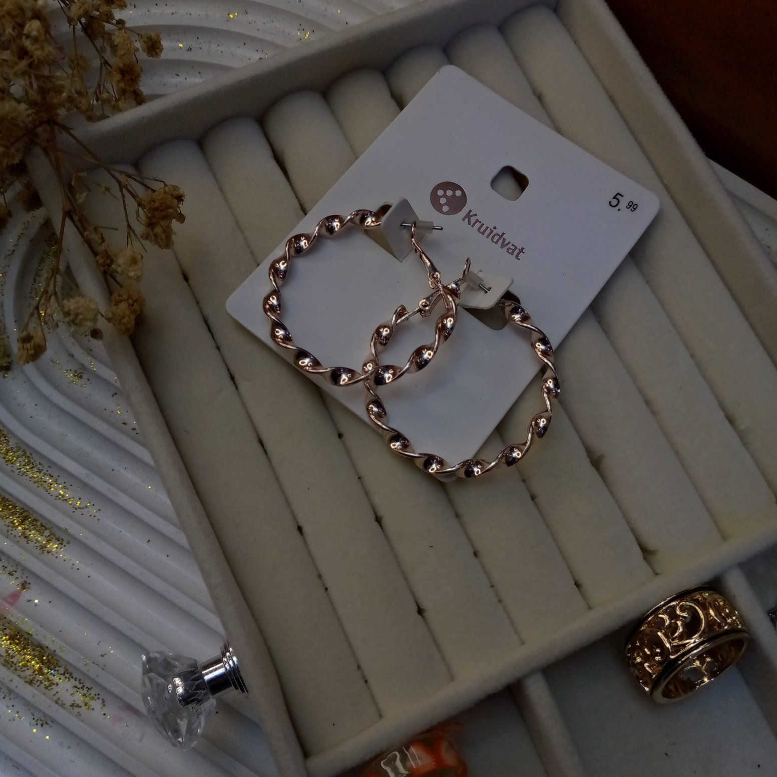 اكسسوارات طلاء ثابت نشرت قسم
ولتريد بعد عندي بعد ممصورتهن تدخلي خاص اصورلهه
لحجز واتساب ***********
توجد خدمه توصيل جميع محافضات العراق
