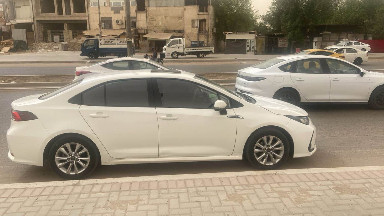 السلام عليكم كورلا هايبرد موديل ٢٠٢٤ 
ماشيه ٦٤ وقابل للزياده 
كفاله عامله من البارد والتكحيل والصبغ وكلشي بيهه طختين بسيطات كلش وناشرهن بلصور مكانهه بغداد حي العامل 
١٤٧ وبيهه مجال للشراي 
*********** للتواصل بغداد, العراق
