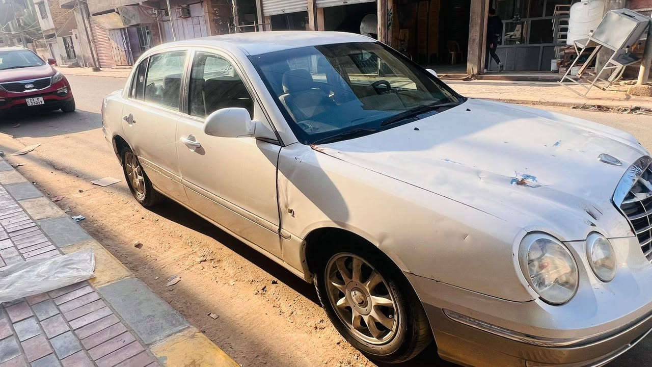 كيا اوبرس 2005
سياره جاهزه من كلشي 
مكينه وكير بلاديات 
كهربائيات شغاله كلها 
تبريد عوزه بس غاز 
تخم تاير جديد  
السياره مزاد وزاره الداخليه
سعرها ٤٣ ورقه وبيها مجال بسيط 
عنواني ديوانيه شاميه 
التواصل ع الرقم 
*********** ديوانية, القادسية
