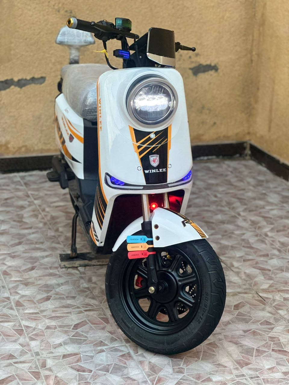 سلام عليكم R11
سلام عليكم.......

دراجه R11مديل ٢٠٢٦
بطاريات دبل ٣٢ امبير ٥بطاريات
شاشه دجتل سرعه ١٢٠ وحقيقي ٨٠
اشاير لد LAD
ملف ٢٠٠٠ حقيقي ونقي
هورن طاط خاف مايعجبك ديد😂
بيه بلوتوث تكنك بل تلفون
دسكات وفلنجات امامي خلفي
دراجه كلششششش نضيفه بيه بس دسك الوره مكسور سعره ١٥ الف
بيه شاحنه مال تلفون
بيه سويجين وبصمه وكراتين شاشه... السعر ٦٥٠ وبيه مجال حك جيه... عنواني البصرة القبله حي جامعه شارع مستشفى طفل قرب محطه وقود جامعه


**إذا كنت صاحب هذا الإعلان وتريد حذفه لأي سبب، رجاءا أرسل رسالة إلى الدعم الفني**