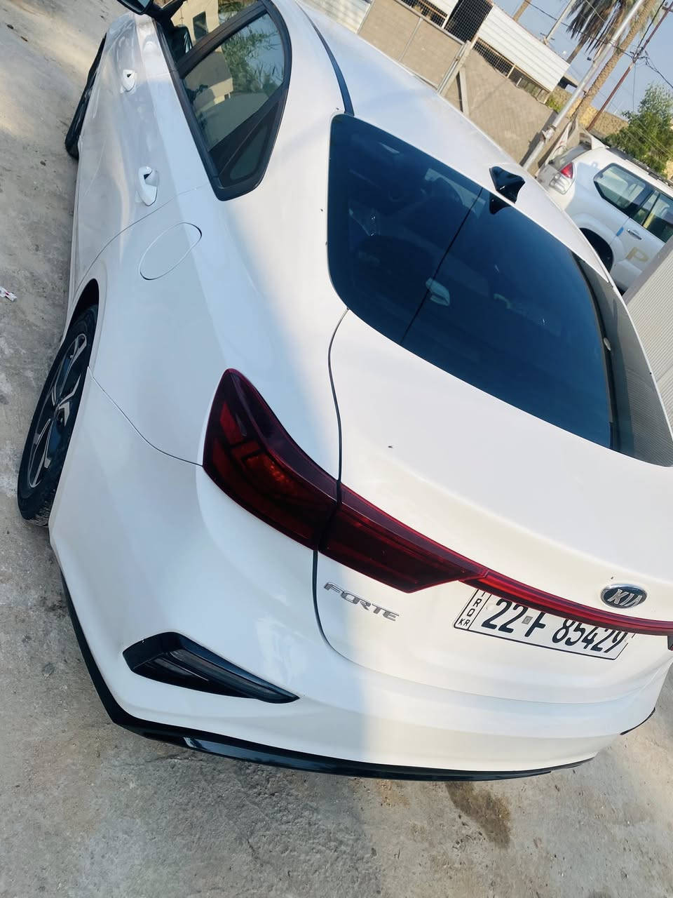 السلام عليكم فورتي 2021 نص فول جديدة سيارة ماشية 39 زيرو امريكي بيه فقط جاملغ الأمامي عارضه 147
*********** للستفسار
