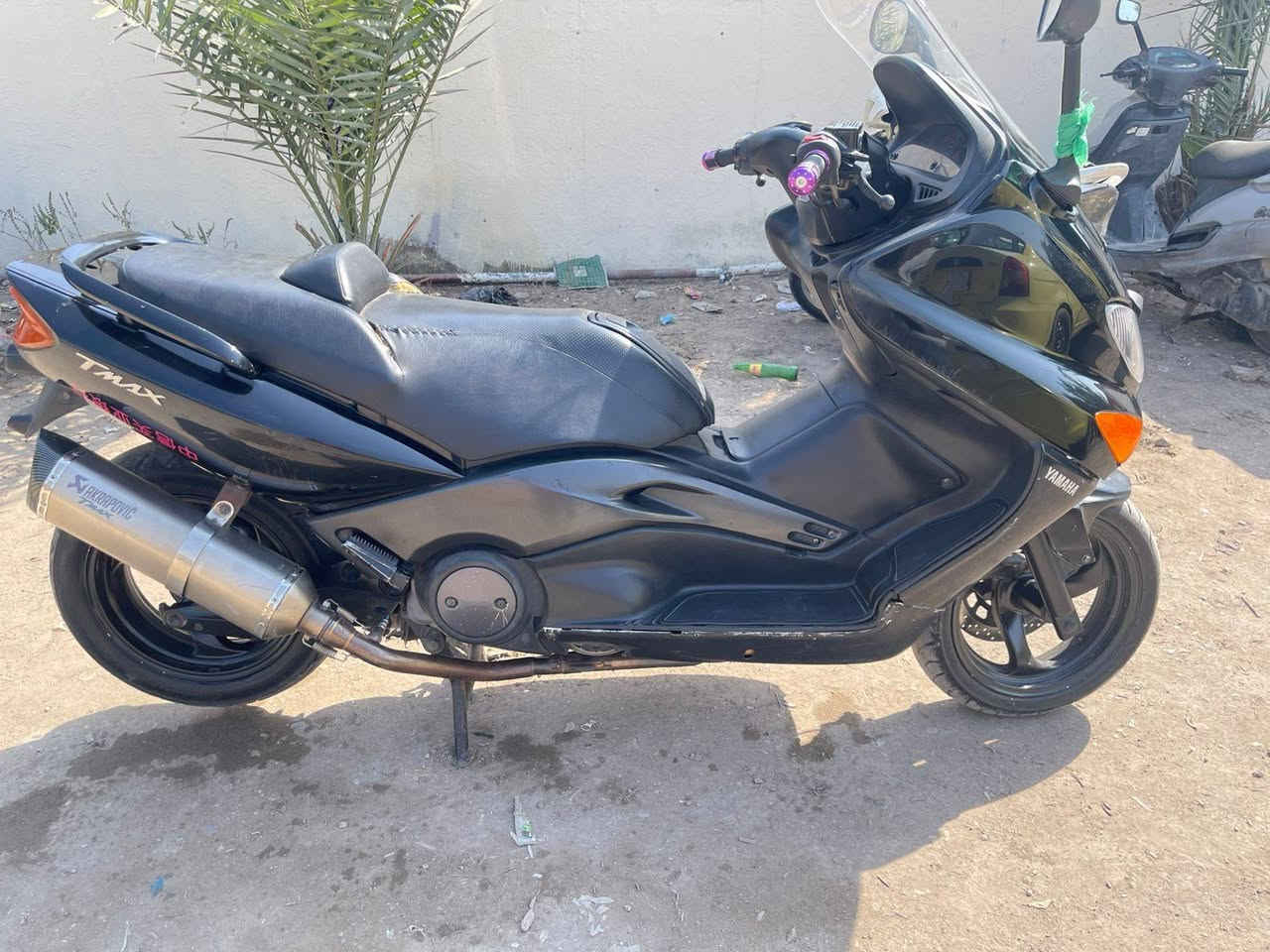 السلام وعليكم من رخصت صاحب الكروب تي ماكس 2007 دراجه ماشاء الله نضيفه وخير من الله مكينتها مامفتوح بيه برغي الله شاهد كفرات بلاديه دراجه شلعته تشك الكاع تراجه اكفلها الك من ناحيت مكينه مامفتوحه وكفرات ابلاديه مو تجاري واكفلها الك من سرقه اوراقها بسمي ومنفيسها موجود مكاني بغداد مدينت الصدر السعر 20 وبيها مجال حك الجيه ***********
