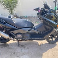 السلام وعليكم من رخصت صاحب الكروب تي ماكس 2007 دراجه ماشاء الله نضيفه ...