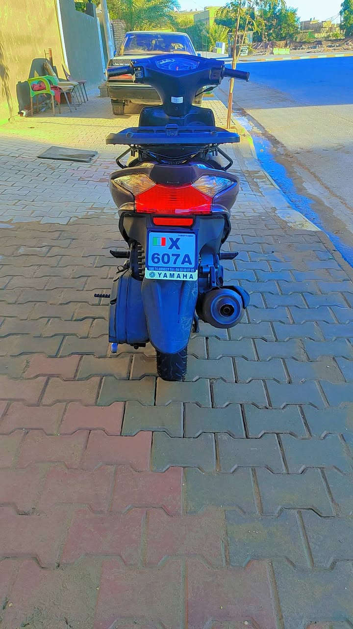 السلام عليكم 
ادرس ياباني صارلها 10 ايام طالعه من الرمبه 
للاستفسار ***********
