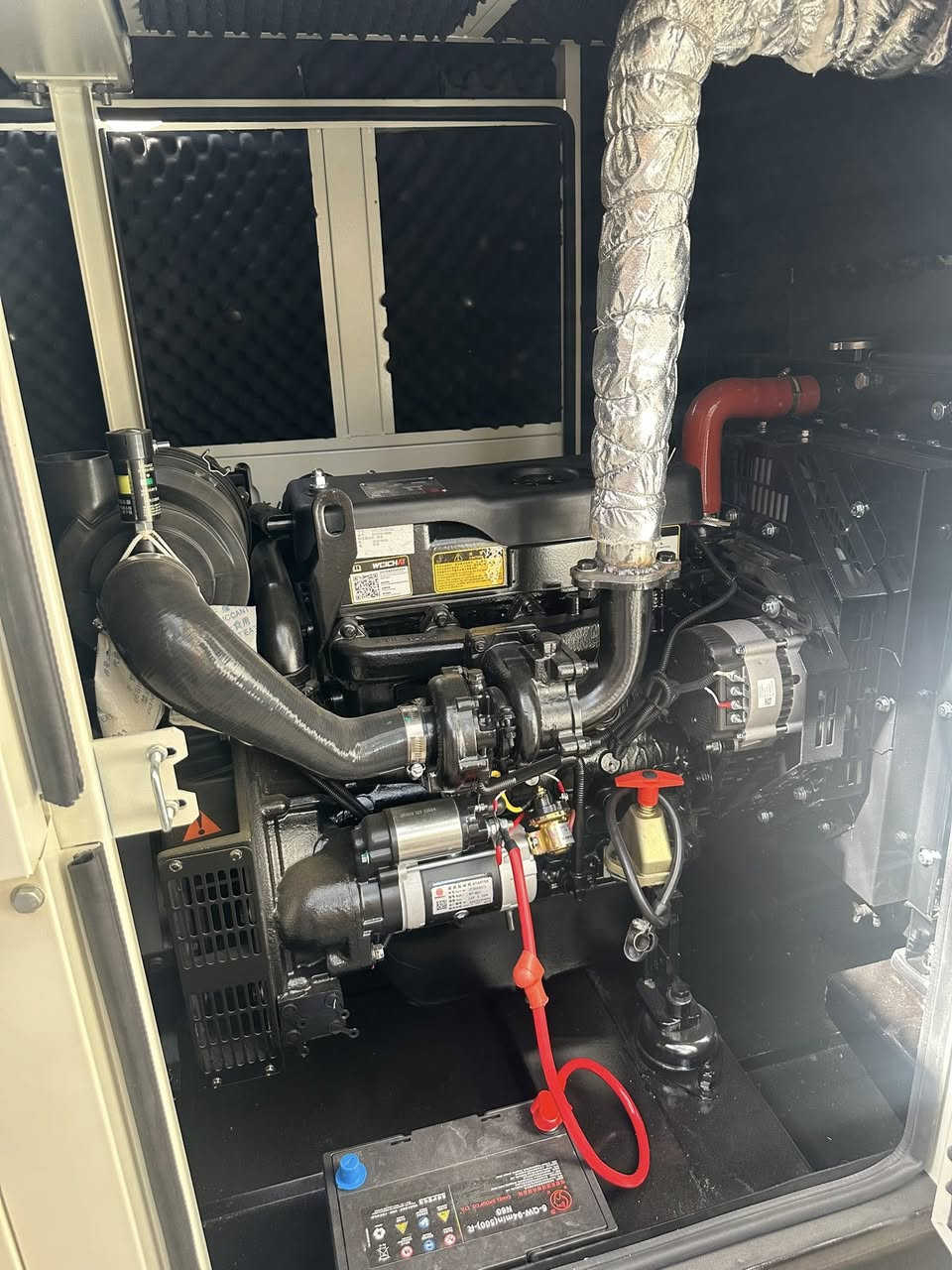 للبيع مولدة كاز 30KV جديدة 
 المنشأ: صيني من شركة WEICHAI
تحتوي كاتم صوت  و نظام ATS  (التحويل الأوتوماتيكي )
مواصفاتها خاصة حسب طلبنا،  يعني مو نفس المولدات الصينية اللي موجودة بالسوك
العنوان : الحلة
لمزيد من التفاصيل مراسلة الحساب او حساب الواتساب HTTPS://wa.me/9647502875288


**إذا كنت صاحب هذا الإعلان وتريد حذفه لأي سبب، رجاءا أرسل رسالة إلى الدعم الفني**