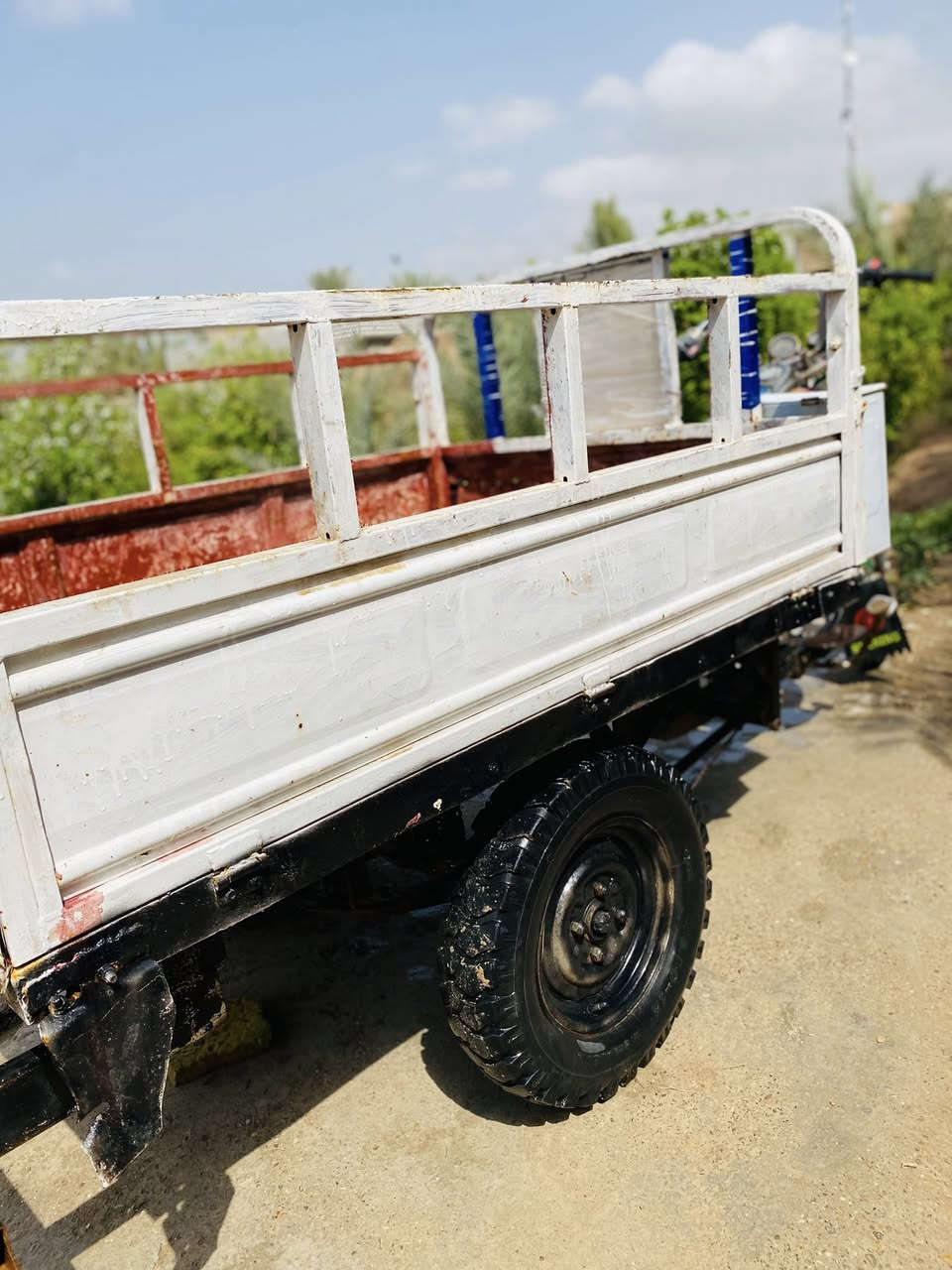 السلام عليكم ستوته للبيع أم تي آر موديل ١٨ أوراق اصولي نكره سلف السعر ٧٠٠ وبيه مجال رقم الهاتف ***********
