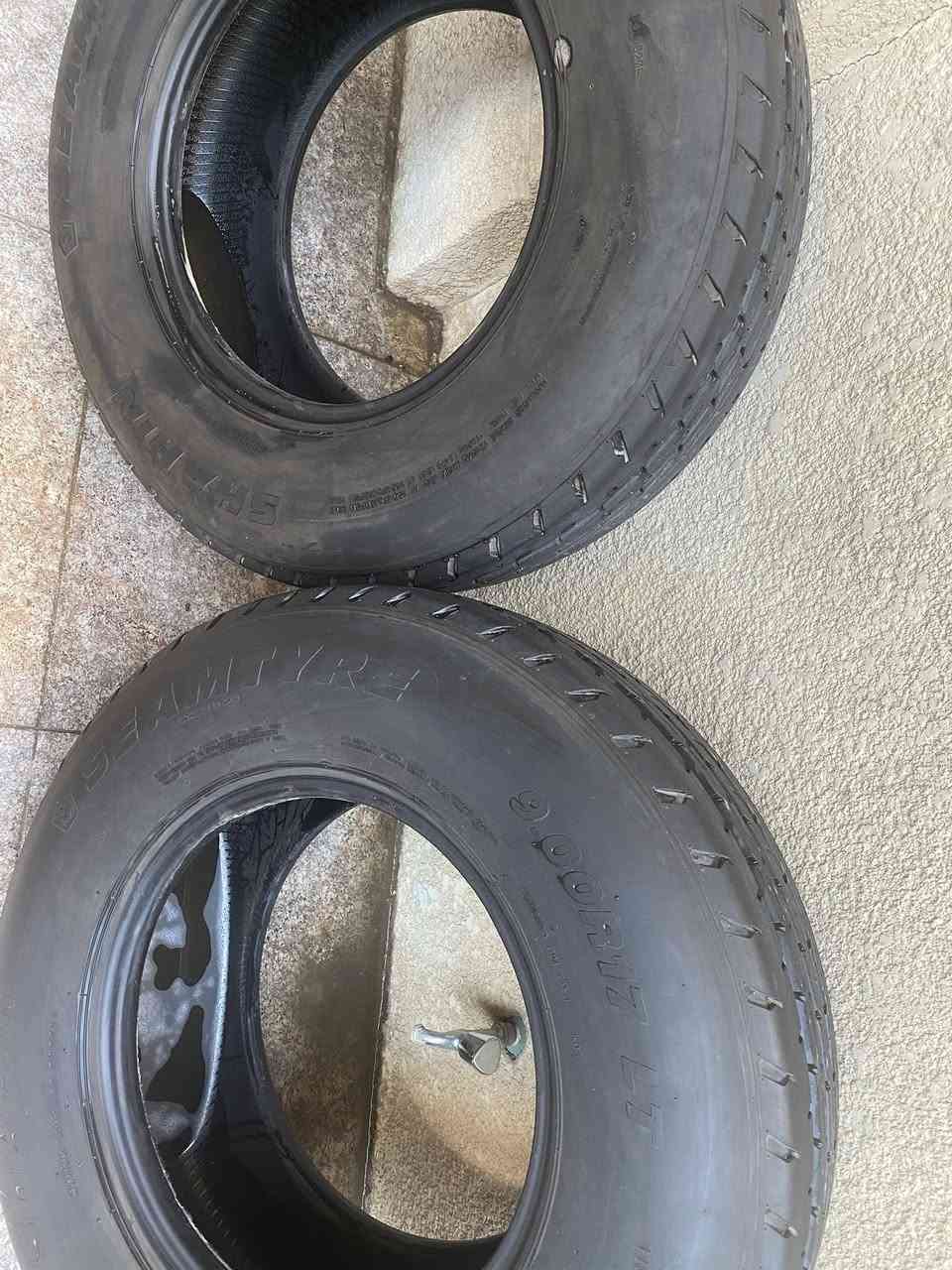 تخم تاير شاهين بالون النظافه وسط واضحه بالصور يفيد سيارات البر والصيد قياس التاير 900/17 
مكاني السيديه السعر 175 الف اللي يفيده يدخل خاص


**إذا كنت صاحب هذا الإعلان وتريد حذفه لأي سبب، رجاءا أرسل رسالة إلى الدعم الفني**