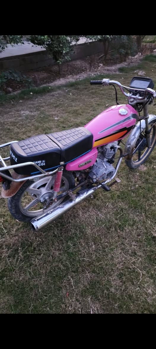 دراجه للبيع ورشه نهارك 125 خير من الله كفاله عامه السعر 375 بها مجال الشراي مكاني ناحيه الرشيد يوسفيه 
استفسار ***********
