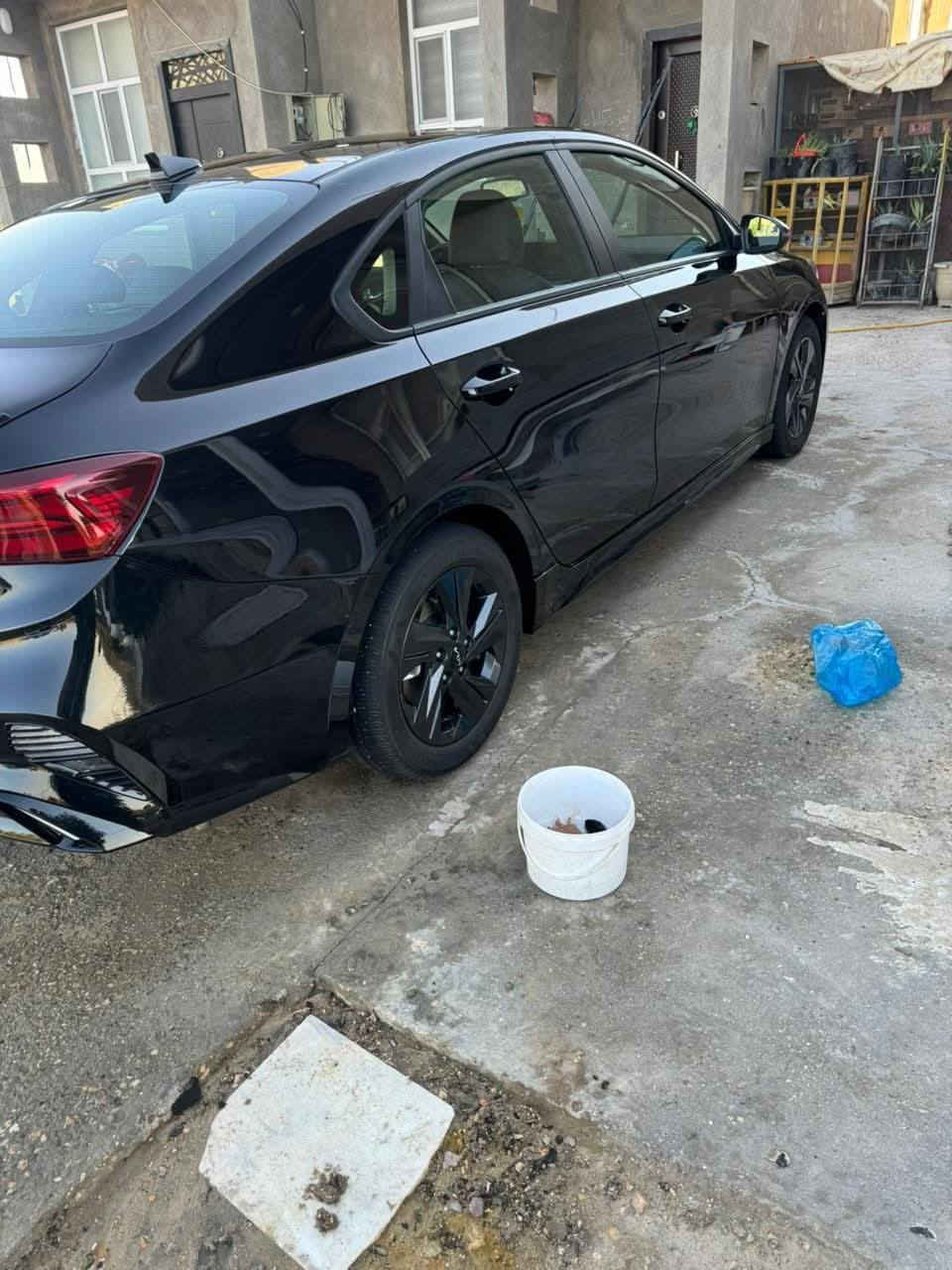 سلام عليكم كيا فورتي موديل 24  فول موصفات محرك 2000 دوش حادث دعامية أمامي فقط بدون تبديل بدون ايرباك معوقين قادسية وكالة عامة  سعره 150  0782700173/***********
