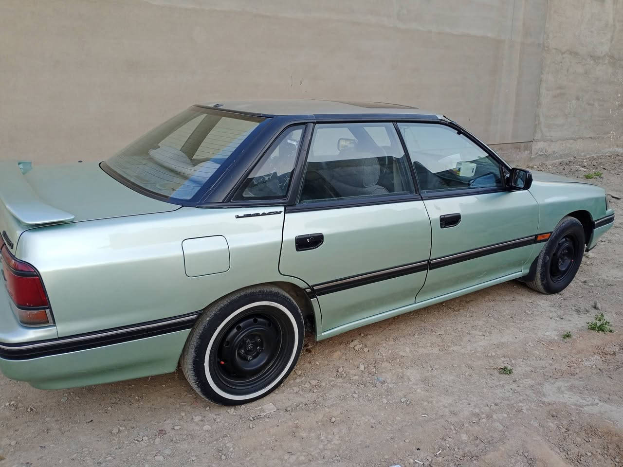 سوبارو لكاسي فور ويل كير عادي  موديل 1991 ياباني مكينه 1800 لاتبخير ولاتنقيص  مصبوغه حزام سياره بدون ضربه  سنويه باسمي هزه جديده تبريد تدفئه جام كهرباء السعر 40 وبيها مجال  ***********
