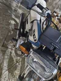 دراجة نارية • ميسان