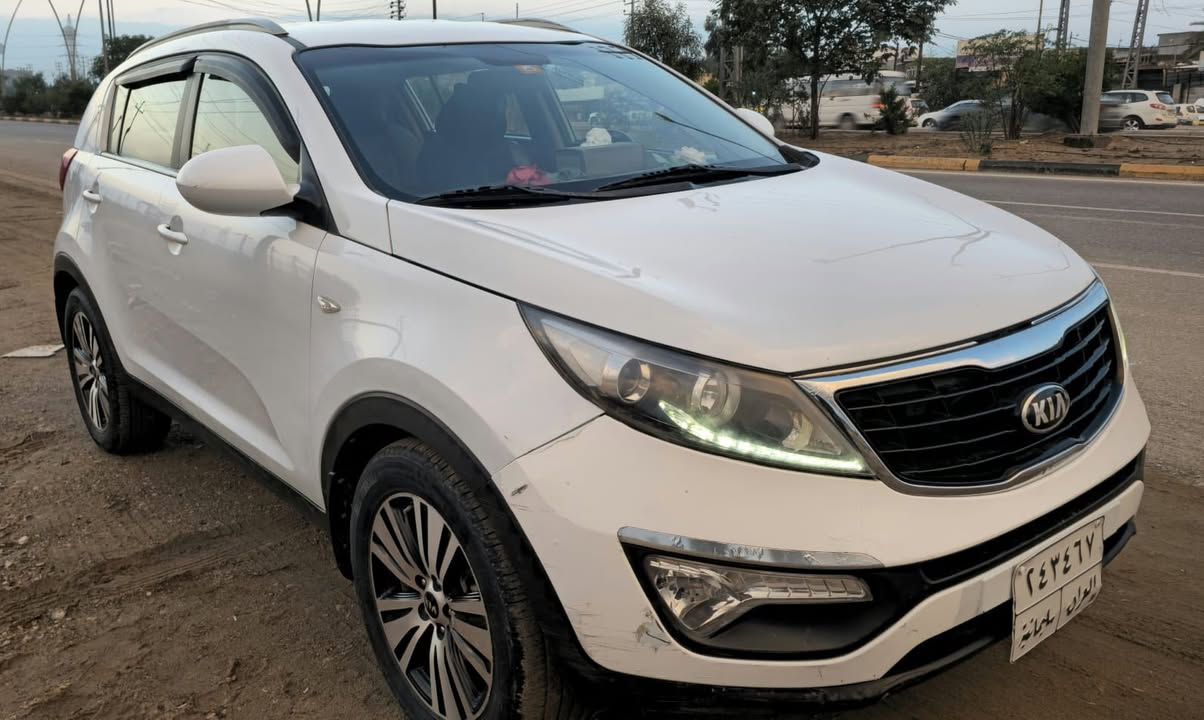 سبورتج لون ابيض موديل (2016) رقم سليمانيه ماشيه (130) الف كيلو متر وراد امريكي نص فول مكينه (2000) دوش
سياره تاخذهه من البيت على الضمان وين ما تريد تفحص افحص فيتر سمكري واني حاظر
السعر ((155))  ويدلل الشراي بالسعر
((السونار مرفق بالصور والسنويه ما صاقطه))
العنوان// ديالى- بعقوبه- الرحمه
للاتصال // ***********
