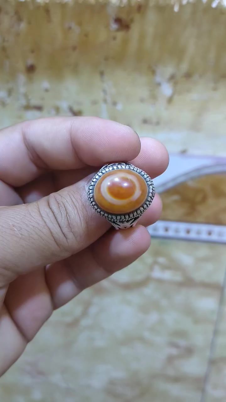 خاتم سعره 45 قفل المكان سوك الشيوخ ناحيه الطار يوجد توصيل للناصرية


**إذا كنت صاحب هذا الإعلان وتريد حذفه لأي سبب، رجاءا أرسل رسالة إلى الدعم الفني**