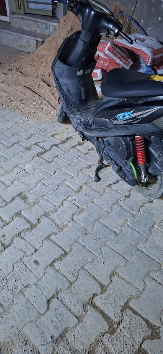 ماكس عدله مامفتوحه كفاله مابيه
شلعه معدل ناشفه دراجه
للبيع أو مراوس
مكاني حريه


**إذا كنت صاحب هذا الإعلان وتريد حذفه لأي سبب، رجاءا أرسل رسالة إلى الدعم الفني**