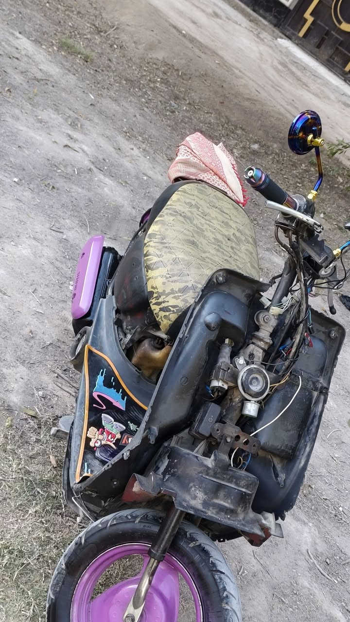 سلام عليكم دراجه للبيع 60 نصبته فول
للبيع مكان كربلاء حي النقيب  
للتواصل واساب ***********
