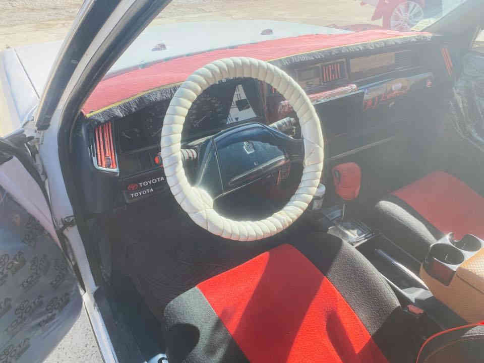 سيدان يسار اصلي موديل 91 مصبوقة حزام                                           رقم نينوى دولي وهزه جديد 
مكينه اثنين ونص 
السعر 55 
مكان السياره الشرقاط 
***********
