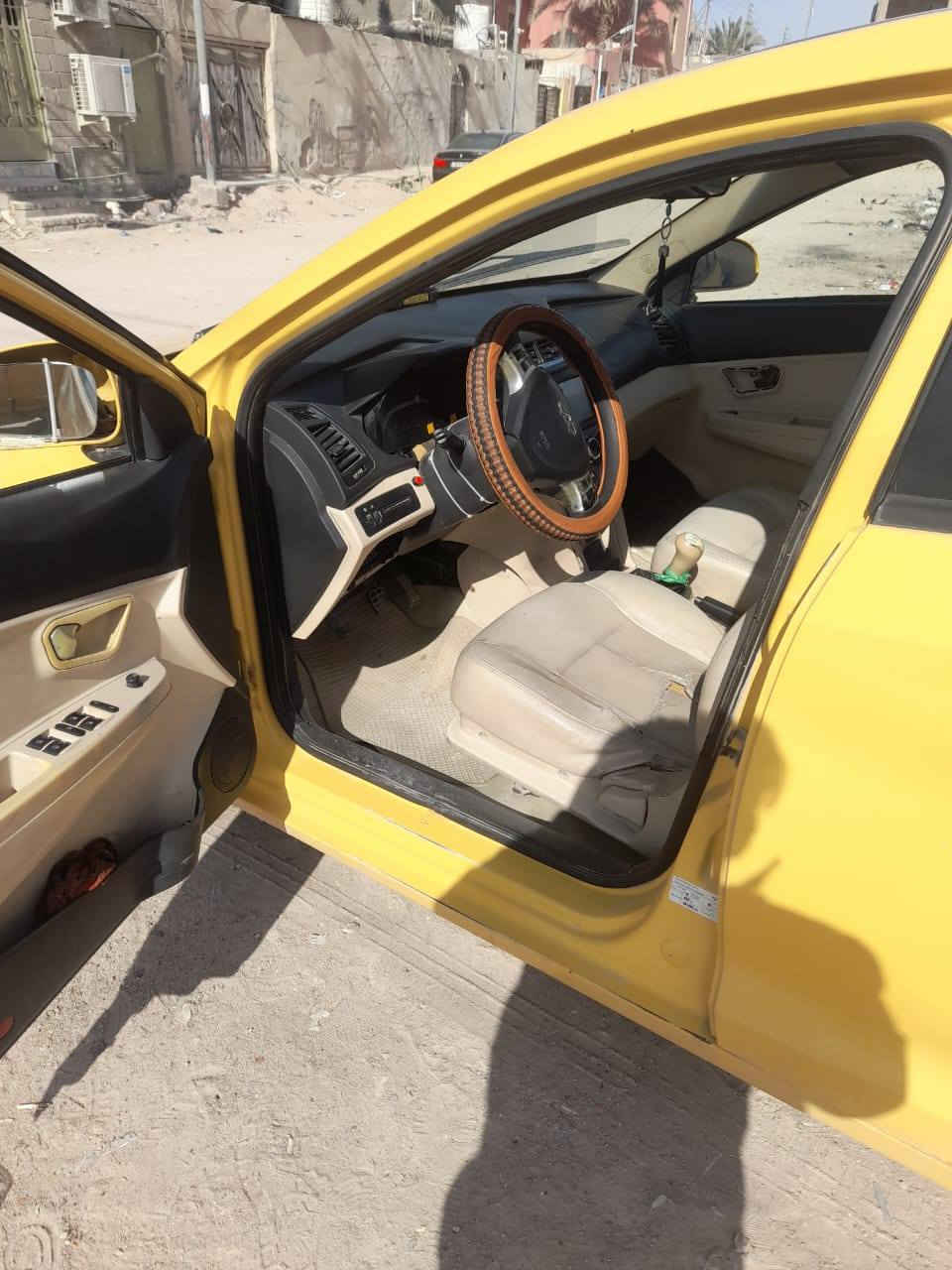 للبيع  شيري فلاوين2014 مكينه وكير وتبريد وتدفئه بلاد وكفاله بدي مكفول من ضربه القوية وصبغ شاشه ودواخل جدا نظيفات بريك منضومه جديده كهربايات حدايه خلفيه واماميه جديده راعيه موجود ومصفرة هيئه وغرامات عليها سنه فقط هيئه وكل لوصولات موجوده السعر 25 مكاني الزبير *********** متوفر اتصال فقط او وتساب
