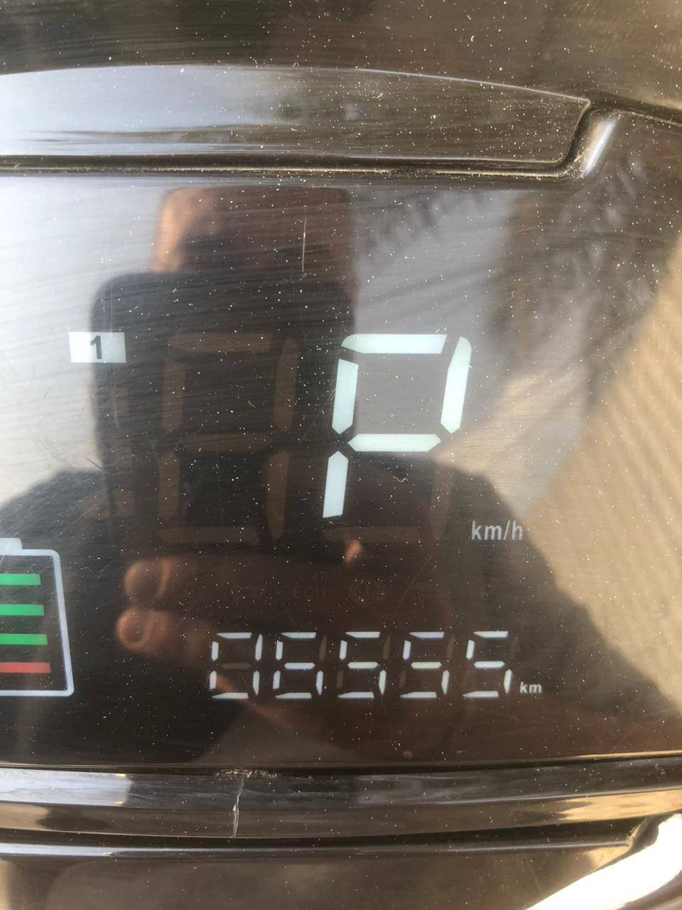 السلام عليكم للبيع سكنسMTR موديل 25 ملف 1500 بطاريات6كبار استعمال 5اشهر وصل الشراء موجود سعرها500وبيها مجال عنواني بغداد قرب كراج العلاوي اي ستفسار ***********وتساب فقط
