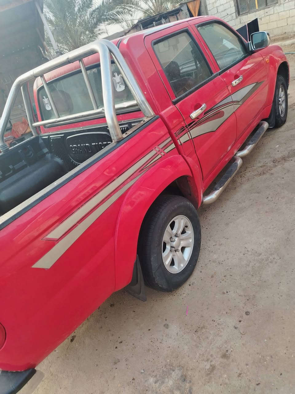 السلام عليكم سياره سكاي للبيع موديل ٢٠١٣ جاهزه كيرومحرك ورقم انكليزي سنويه ٢٠٣٠ مشروع وطني السعر ٥٧ وبيها مجال مكان بغداد اليوسفيه ***********
