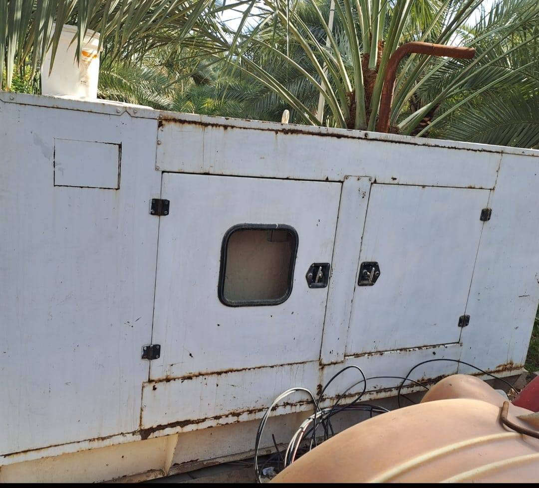 السلام عليكم
مولدات 2
1_مولدبيركنز (لوفل) كاتم 100KVA فول اتوماتيك تشغيل واطفاءذاتي جاهز السعر $42 ورقه
2_مولد بيركنز انكليزي 50KVA جاهز السعر $28 للتواصل ***********
