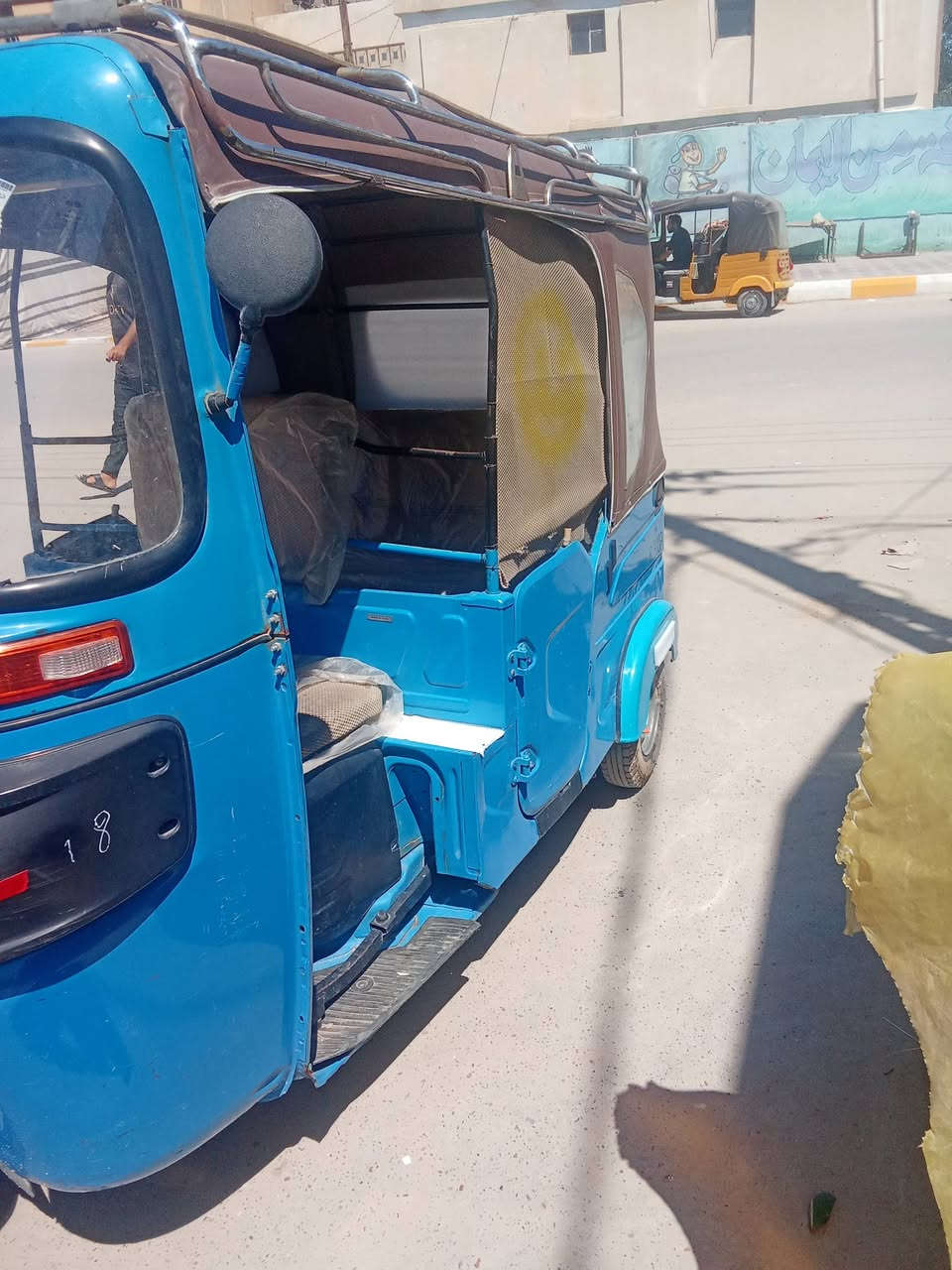 سلام عليكم تكتك البيع موديل 22شهر 8تكتك كفاله عامه ما عده بارد قليل يم البك اليت فقط ولقد هم بارد قليلي رقم بصره  الوحات نكليزي موجود شراي تعال خاص هاذه رقمي ***********
