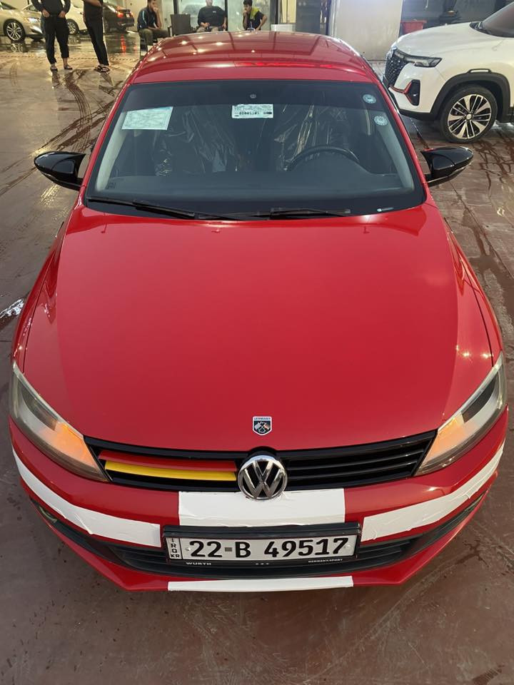 السلام عليكم جيتا خليجي 2015 مكفوله من الصبغ حته الدعاميات ماشيه124 مكينه 2000 مكفول الكير والمكينه اي نقص مابيه ادامه كامله تايرات منظومة بانزين اي نقص مابيها اي كلوب اي عطل ماكو الحمدلله السعر 128$ مكان السياره بغداد او اربيل ***********
