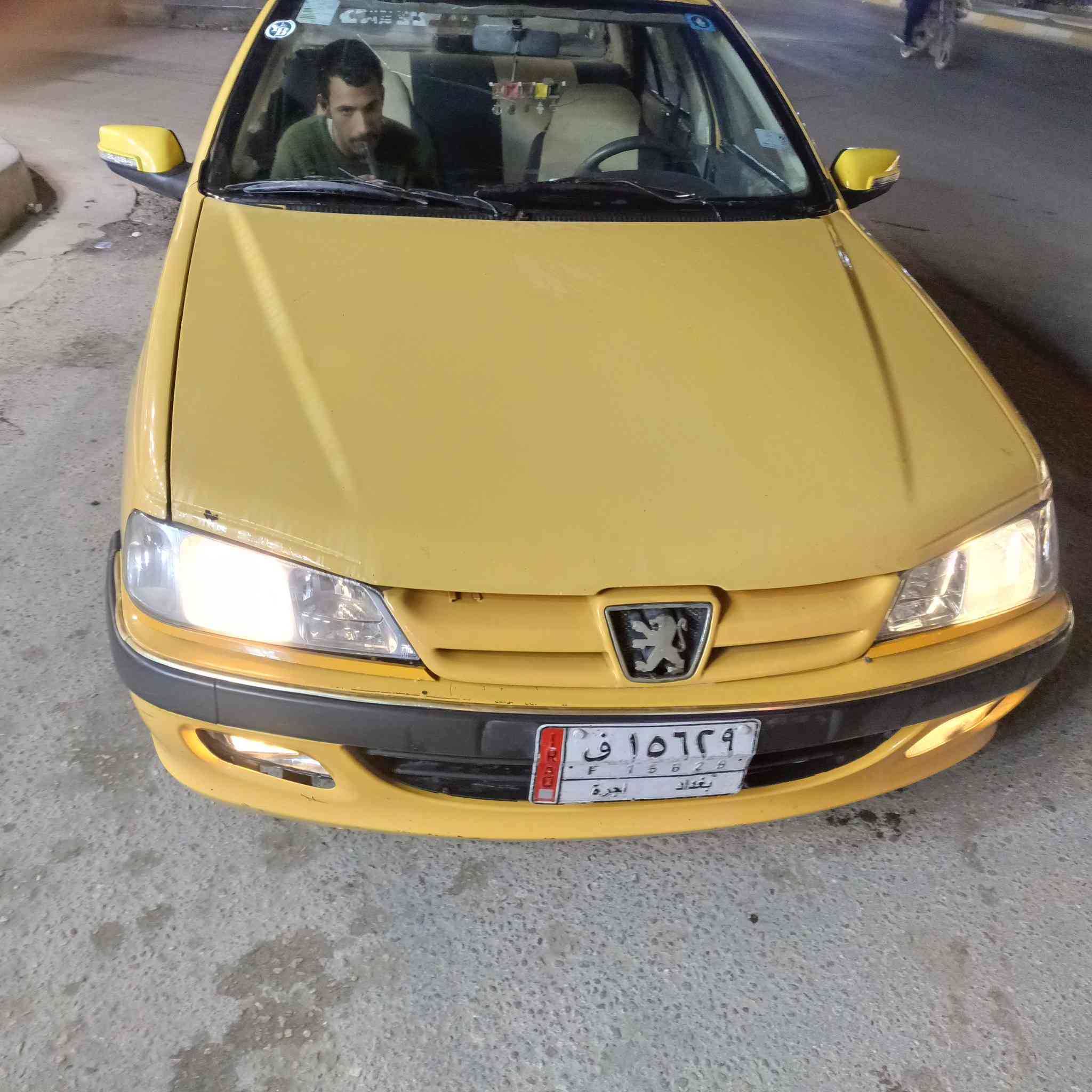 سلام عليكم بارص موديل 2015  كير ومكينه خير من الله  مصفره هيه وغرامات  السعر  35 وبيه مجال مكاني كربلاء ***********
