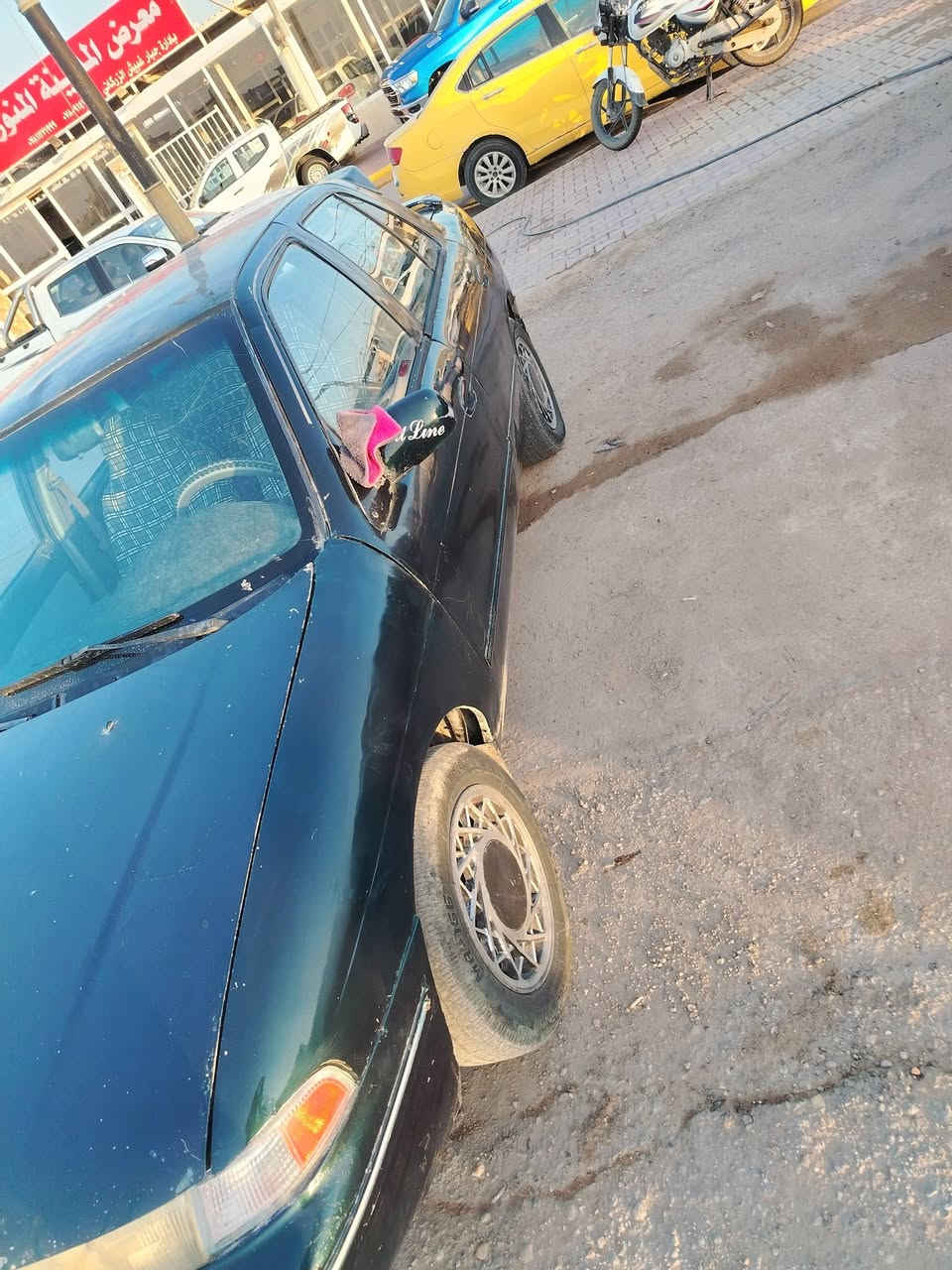 سلام عليكم سيفيه موديل ١٩٩٤ رقم بابل تحويل ثاني يوم السياره جاهزه مجفته قبل سبوع كير عادي سعره ٢٥ وقابل للمراوس مامتواجد عليفيس عنوانه كوت مركز المدينه ***********
