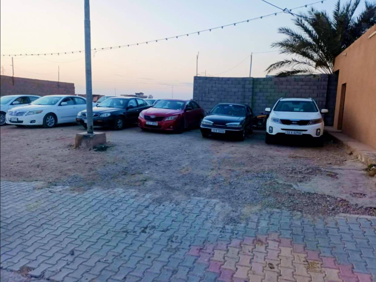 مجموعه سيارات بيع او مراوس 

معرض الصقور الانبار - قضاء راوه  
تواجد من الساعه ١٠ صباحاً الى الساعه ١١ ليلاً  
باداره ابو نور. 
&&&& اهلاً وسهلاً بالضيوف الكرام &&&&&&


**إذا كنت صاحب هذا الإعلان وتريد حذفه لأي سبب، رجاءا أرسل رسالة إلى الدعم الفني**