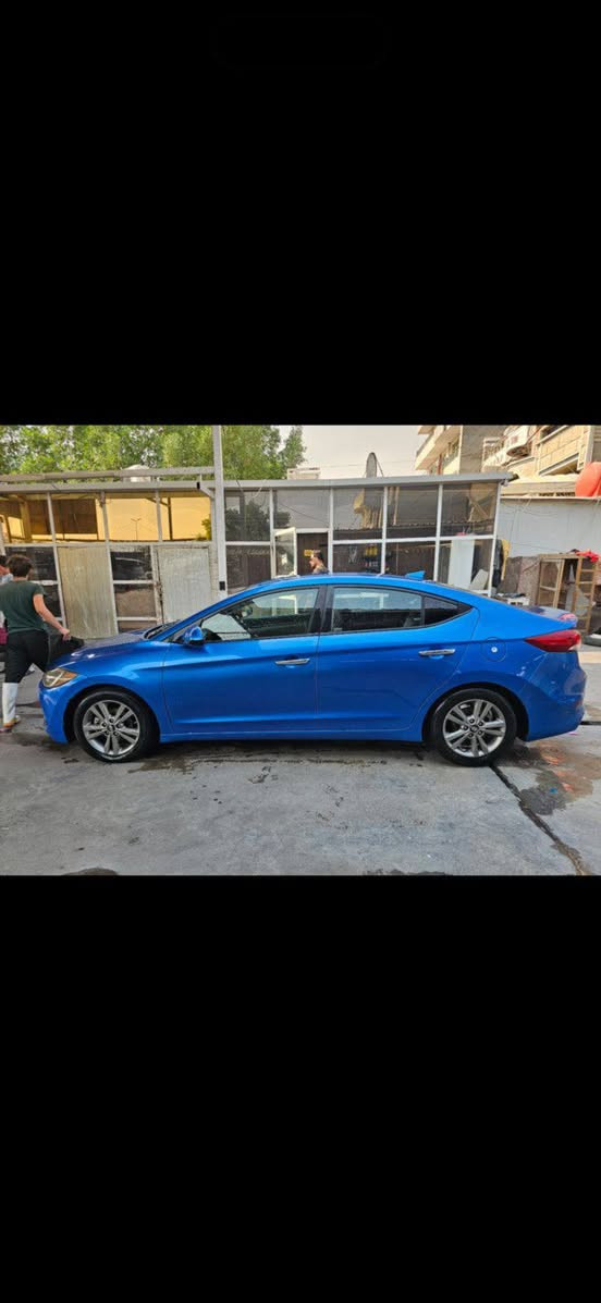 السلام عليكم  للبيع النترا موديل ٢٠١٨ وارد حادثثهه مثل ما موضح بالصورة وصار بيهه شخط بصفحه هنا السعر ٩٩ وبيهه مجال مكاني البلديات *********** تجي تشوف بعينك وتدلل
