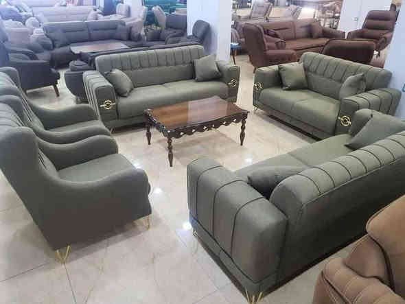 تخفيضات وعروض
تخم كوين 6كوشات هدية 

#السعر 450

10 مقاعد خمس قطع اثنين كبيرة ثلاثيه وحده وسط ثنائية كرسيين 

النص ب 275
السبع مقاعد 375
الثمانية مقعد 400 

خشب جام روسي والقاعدة بلوك ابيض 
القماش جكور قديفة والاسفنج مميز اول 

قياسات القنفات 
190سم  القنفه الكبيرة ام ثلاث مقاعد 
140 سم القنفه الوسط ام مقعدين 
70سم  الكرسي

العمق 70سم
بدون طبله 
للحجز والاستفسار مراسله الصفحة أو واتساب ***********
#الجميع
