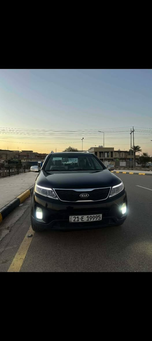 سلام عليكم سورنتو للبيع موديل ٢٠١٣ مكينه كير جدد مكينه ٢٤٠٠  سيارا كويتيه  فول مواصفات 1 ع1 رقم سليمانيه جديد دولي سنويه جديد سيارا بيها ٦ قطع ابيع حزام بنوراما قمارتها سعرها ١٢٠ وبيها مجال مكان واسط العزيزيه رقم ***********
