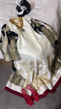 مخازن الخليج • كويتي درجة أولى • عبايات ودراعات