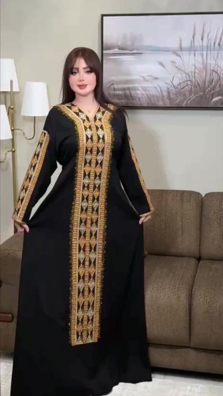 طلّة العيد ما تكتمل إلا بقطعة تجمع بين الأصالة والأناقة ✨.
وصلت تشكيلتنا الجديدة من دشاديش العيد بتصاميم حصرية وتطريز يدوي يضيف لجمالكِ لمسة ملكية.
​كوني النجمة في جمعة العيد واختاري اللون اللي يعبر عنكِ. 🌙⭐

الالوان /4الوان

قياس L XL XXL

#يوجد_خدمة_توصيل_جميع_محافظات_العراق

#العنوان_عنه_شارع_الحضرة_الثاني

​#كشخة_العيد #دشاديش_نسائية #أزياء_العيد #موديلات_2026


**إذا كنت صاحب هذا الإعلان وتريد حذفه لأي سبب، رجاءا أرسل رسالة إلى الدعم الفني**